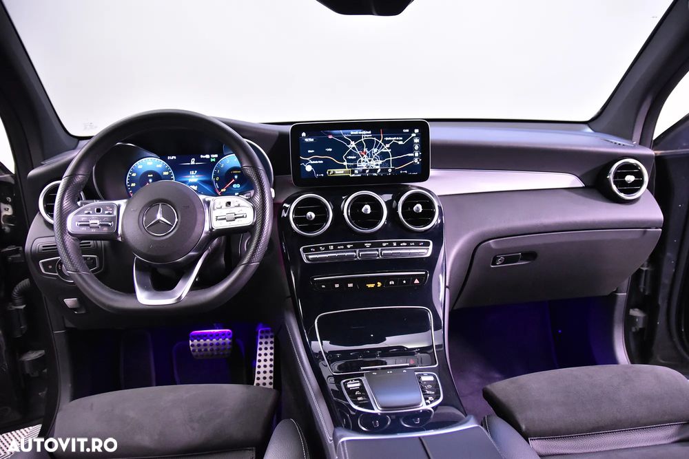 Mercedes-Benz GLC 300 e 4Matic 9G-TRONIC - 9