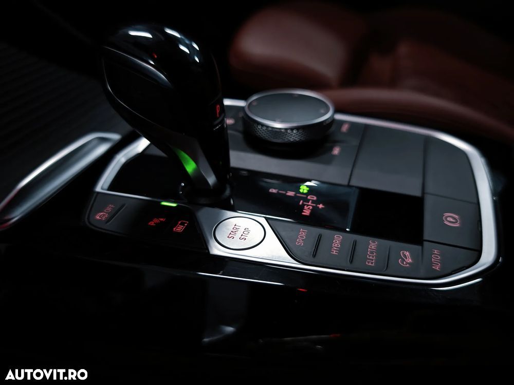 BMW X3 xDrive30e AT PHEV - 18