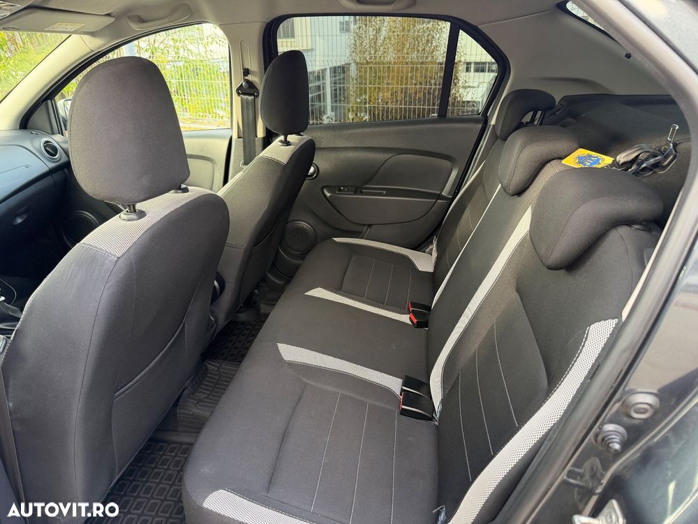 Dacia Logan - 12