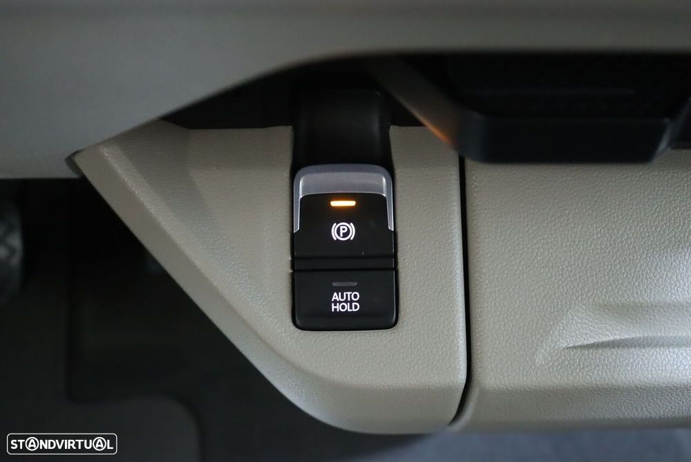 VW Multivan 2.0 TDI Life DSG - 9