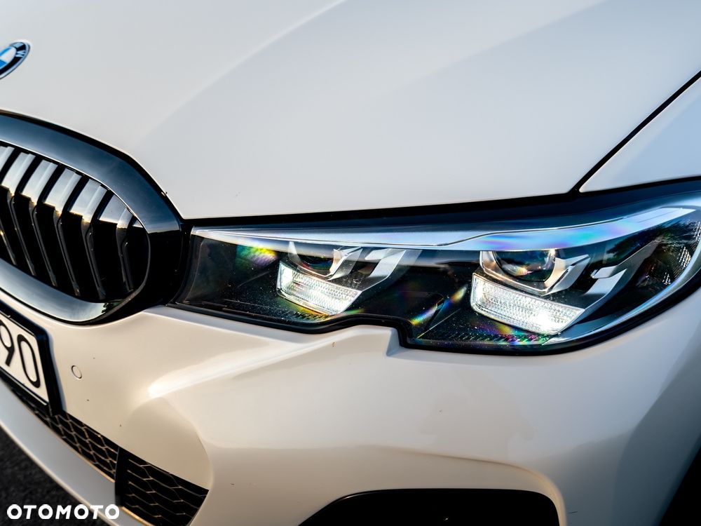 BMW Seria 3 320d xDrive mHEV M Sport sport - 11
