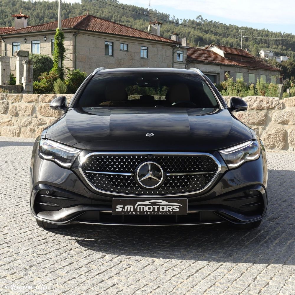 Mercedes-Benz E 300 - 6