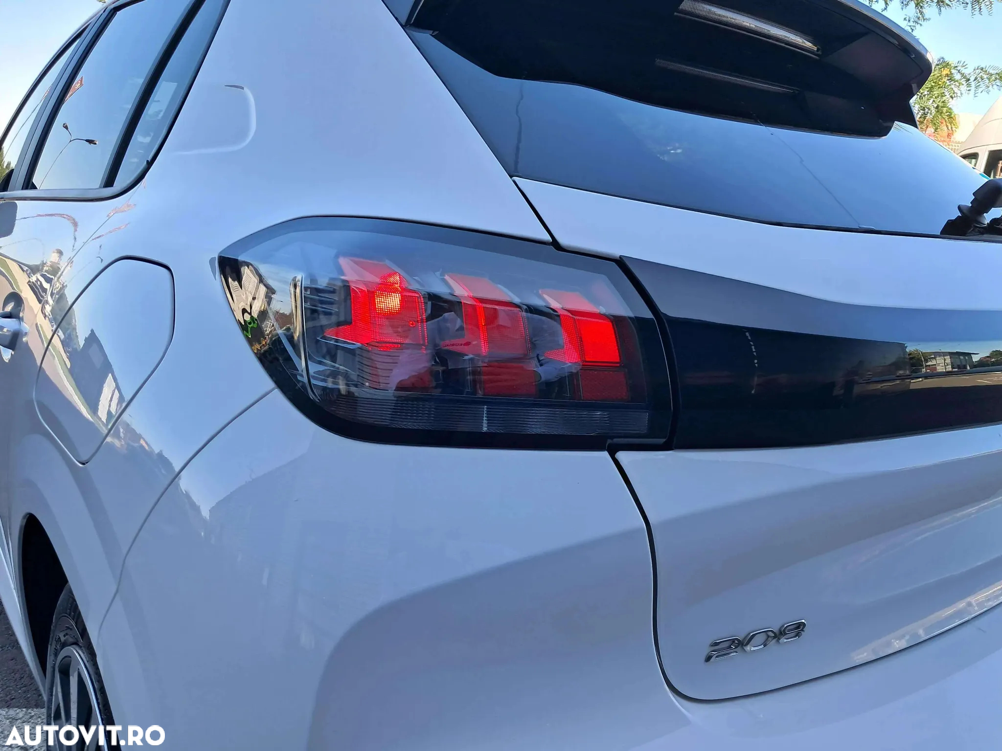 Peugeot 208 1.2 L PureTech STT Active Pack - 19