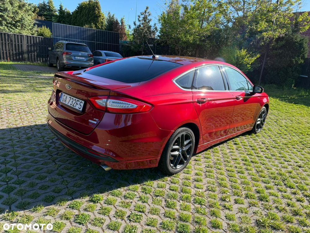 Ford Fusion - 6