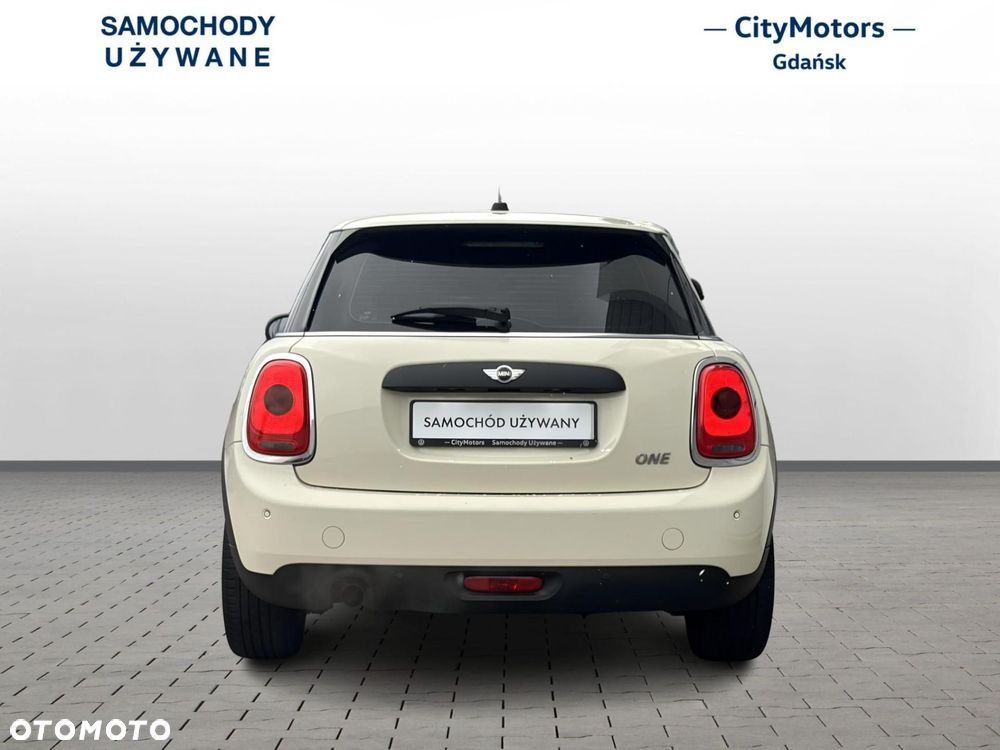 MINI ONE - 4