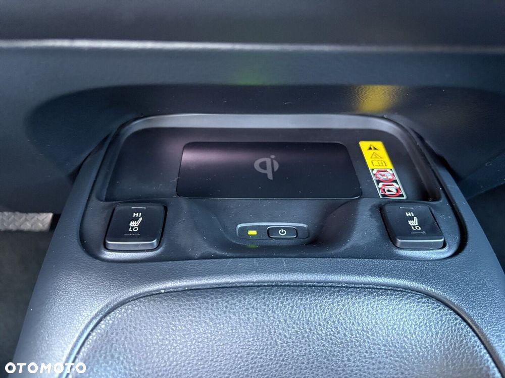 Toyota Corolla 1.8 Hybrid Style - 15