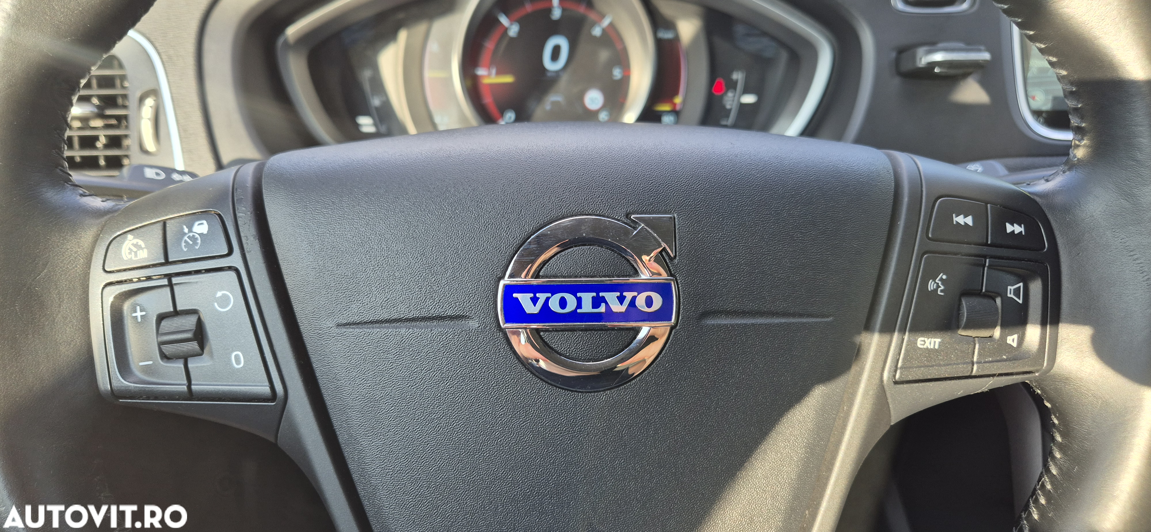 Volvo V40 D2 94g Kinetic - 26