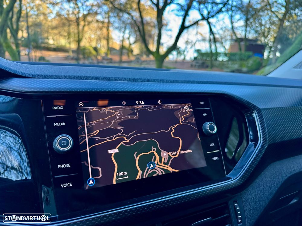 VW T-Cross 1.0 TSI BlackStyle - 12