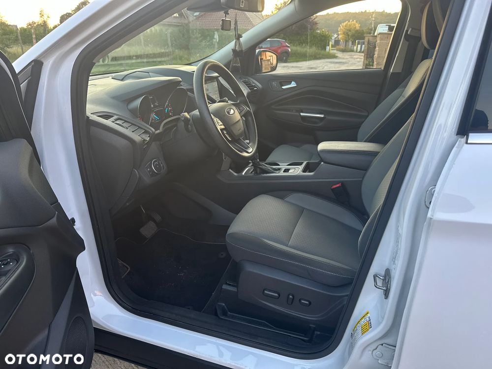 Ford Escape - 12