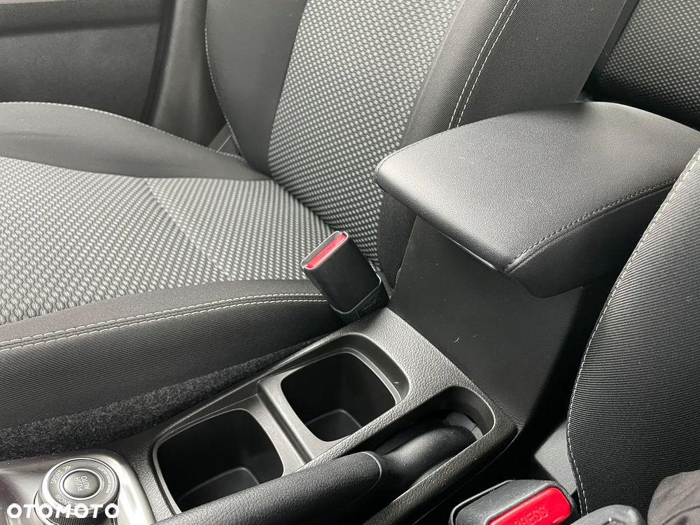 Suzuki Vitara 1.4 Boosterjet Premium 4WD - 36