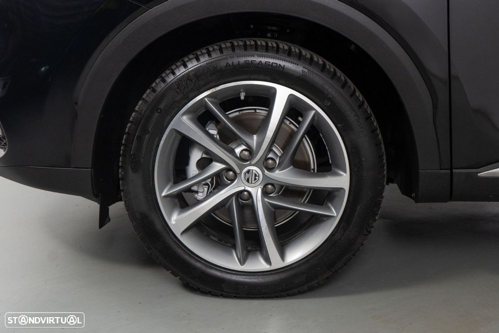 MG EHS 1.5 T-GDI Plug-in Hybrid Comfort - 24