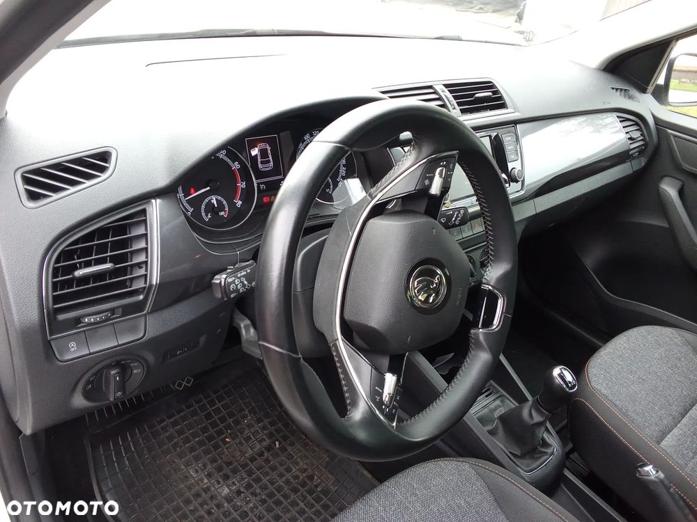 Skoda Fabia 1.0 Ambition Plus - 14