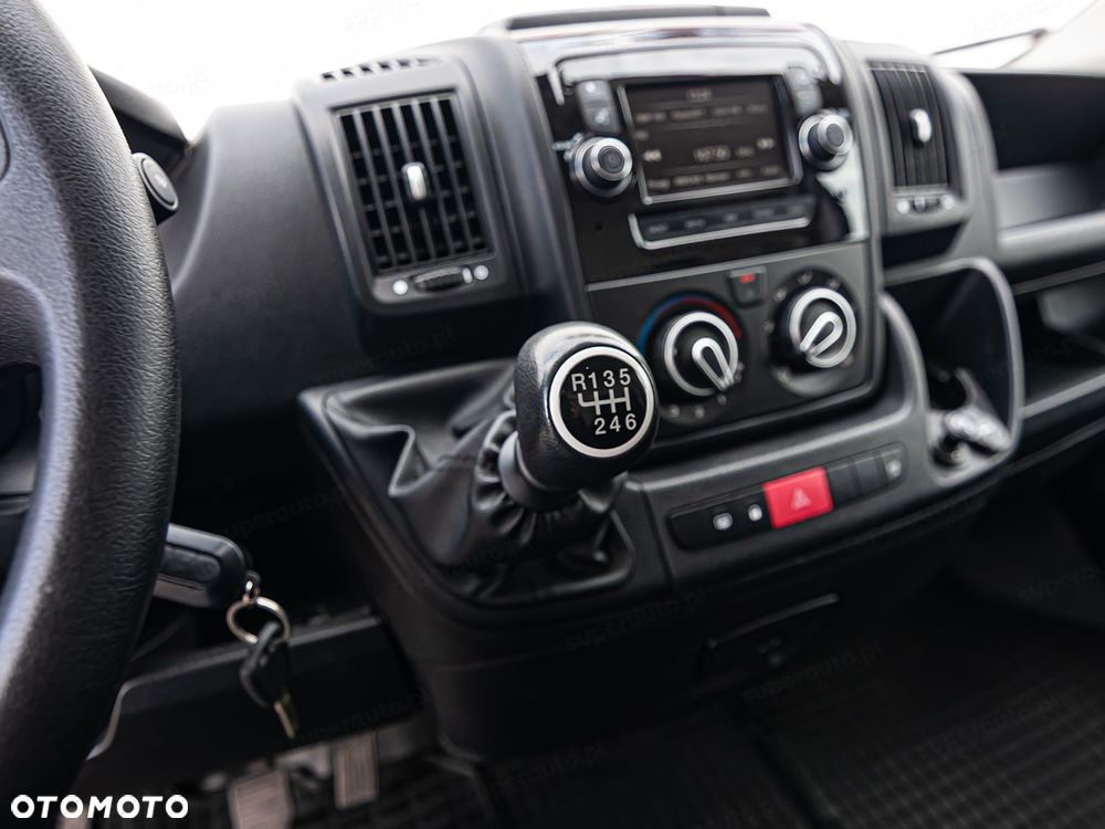 Opel Movano L4H3 2.2 140KM - 22