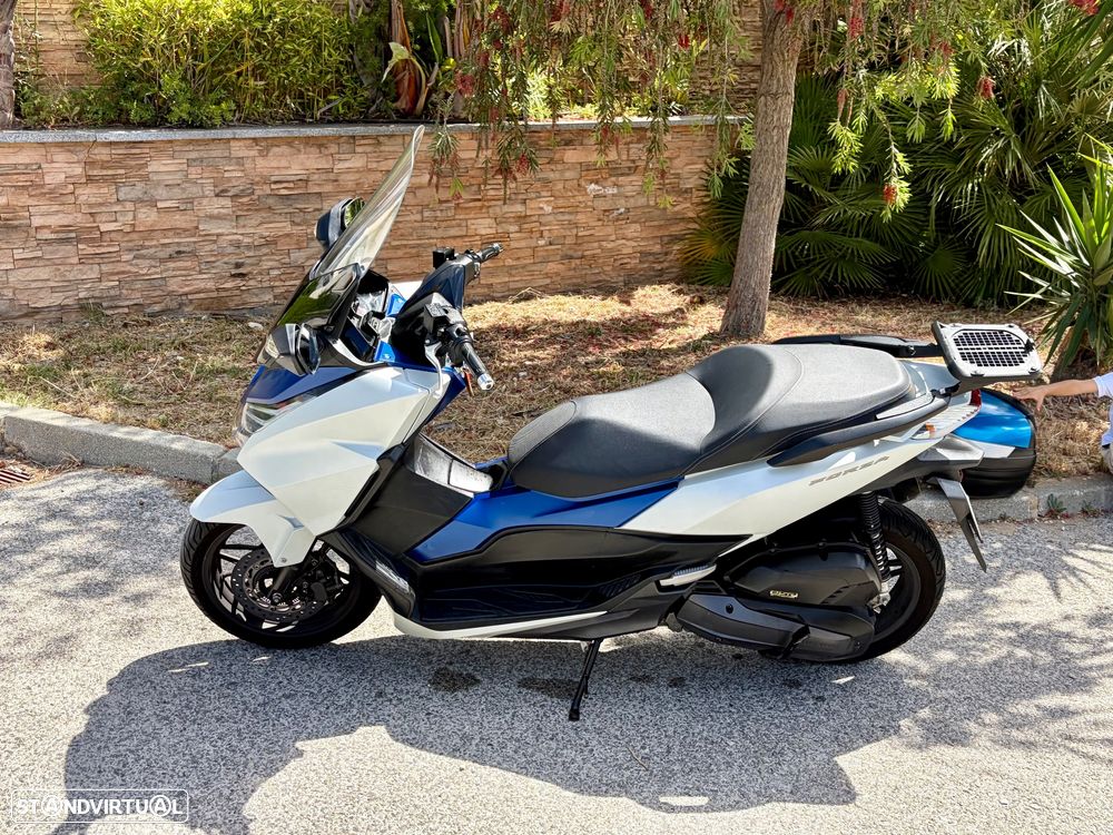 Honda Forza 1 - 8