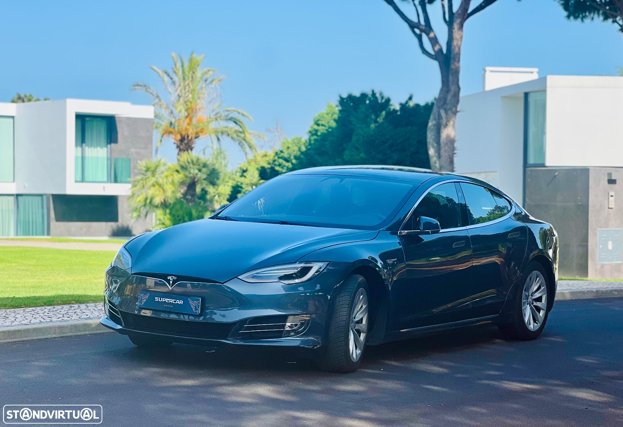 Tesla Model S Long Range - 2