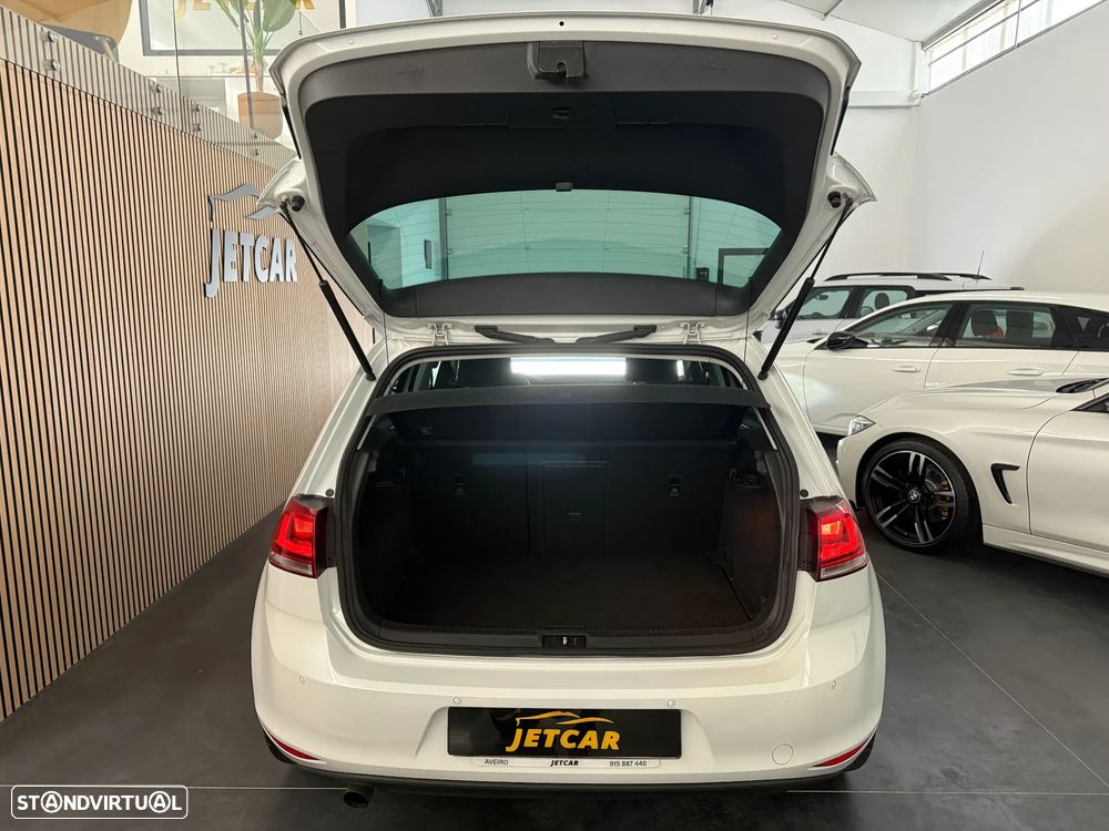 VW Golf 1.6 TDi DPF BlueMotion DSG Style - 10