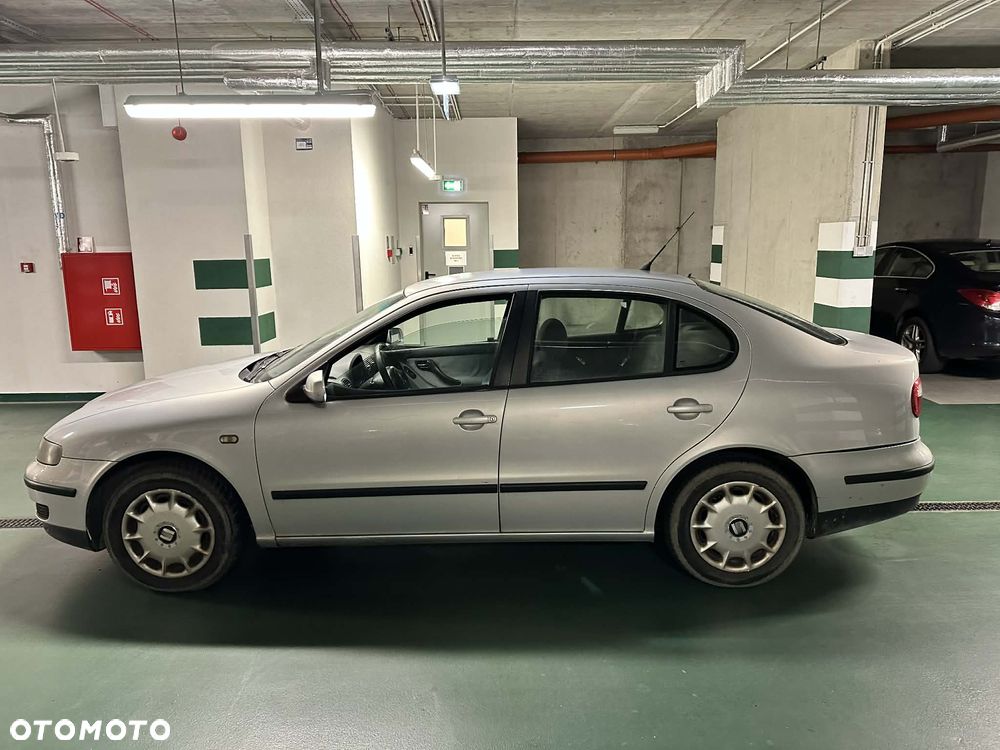 Seat Toledo 1.6 Basic - 5