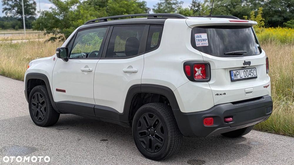 Jeep Renegade - 10