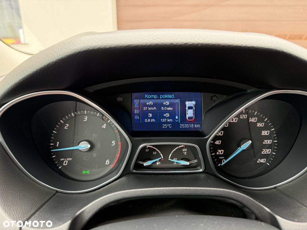 Ford Focus 1.6 TDCi Titanium - 4