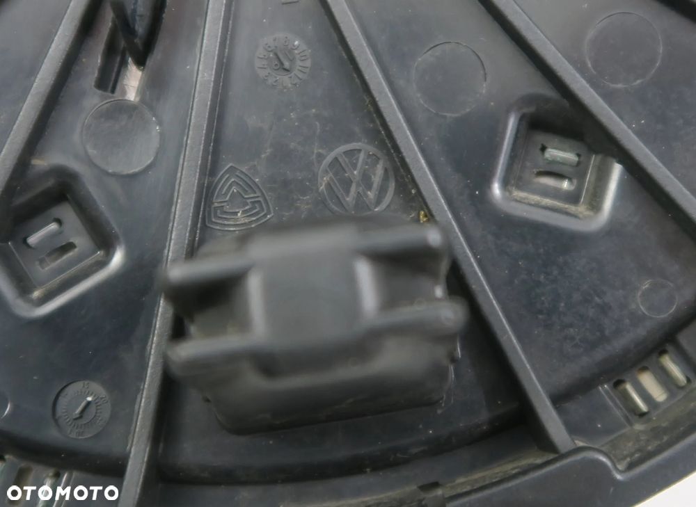 VW VOLKSWAGWEN TRANSPORTER T6 7LA znaczek emblemat logo ORYGINAŁ OE - 5