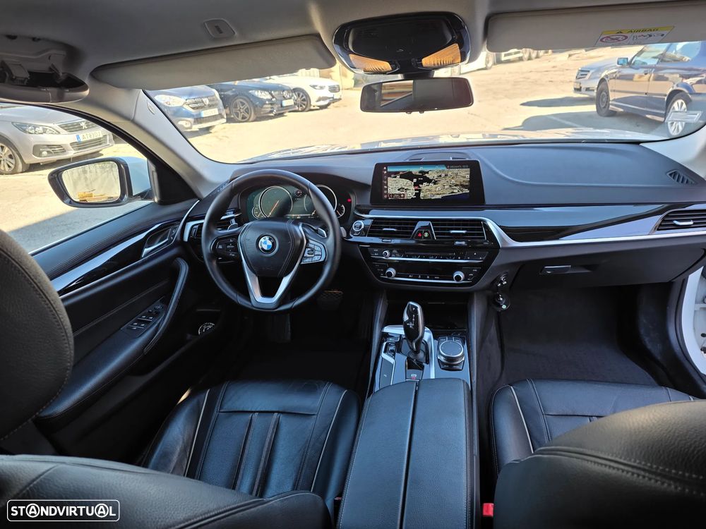 BMW 520 d Line Luxury Auto - 6