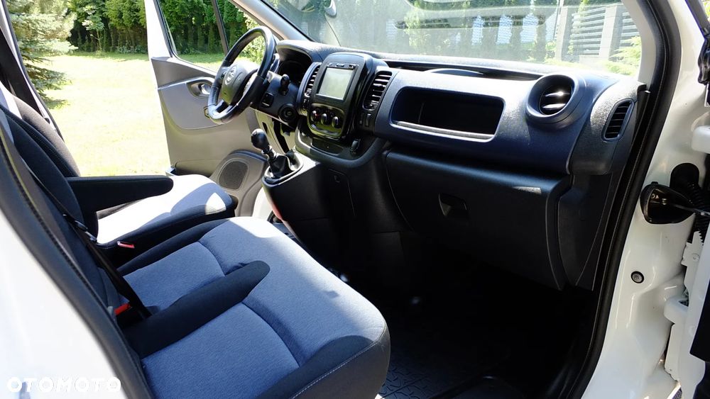 Opel Vivaro - 21