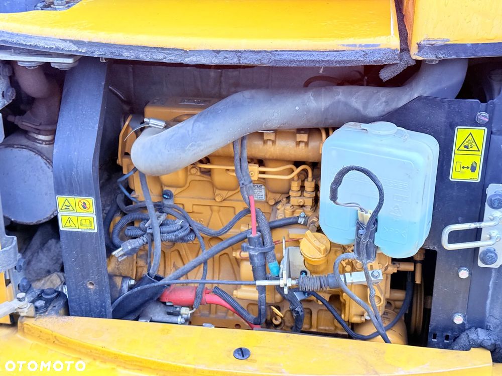 Caterpillar * Sprowadzona  * CAT 305.5 E CR  * Minikoparka  * Caterpillar - 11