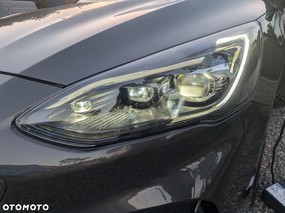 Ford Focus 2.3 EcoBoost S&S ST Edition - 12