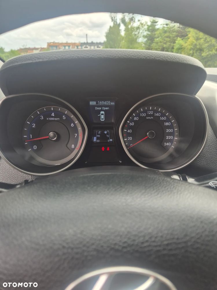 Hyundai i30 1.4 Classic + - 11
