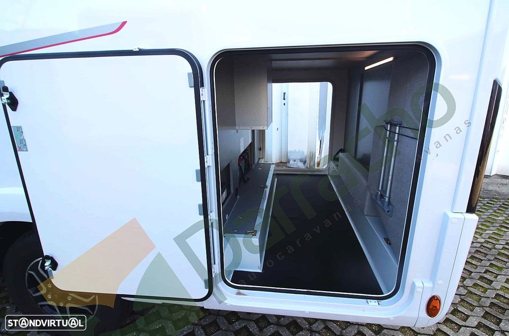 Rapido Serie C 55 Night Edition - 3