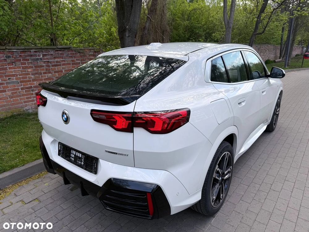 BMW X2 - 3