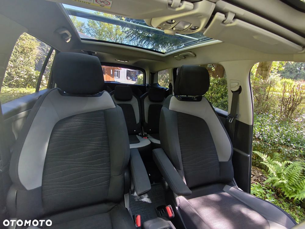 Citroën C4 Grand Picasso BlueHDi 150 EAT6 Exclusive - 12