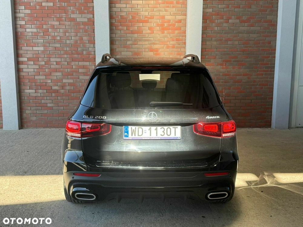 Mercedes-Benz GLB - 5