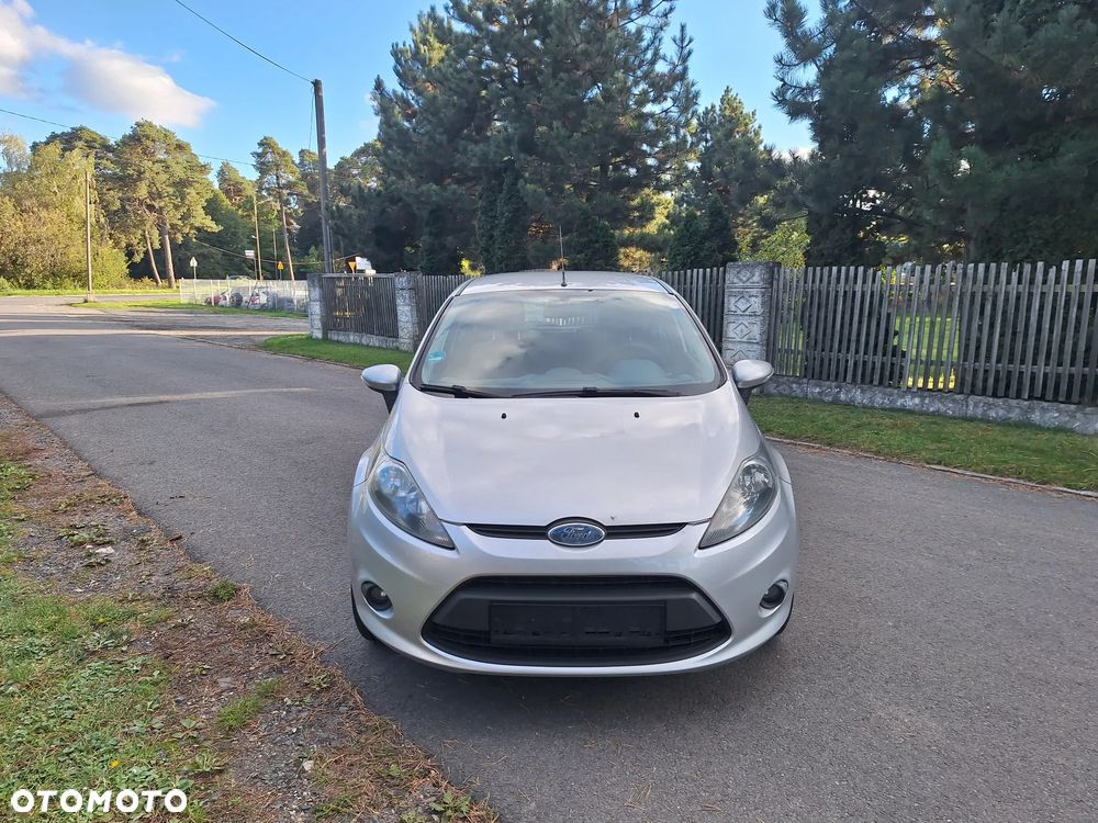 Ford Fiesta - 13