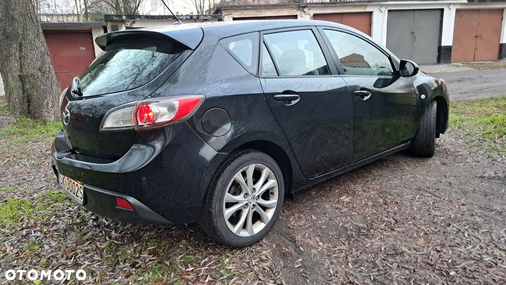 Mazda 3 2.0 Exclusive + - 10