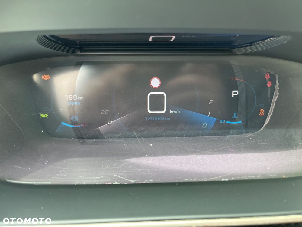 Peugeot 2008 PureTech 130 EAT8 Allure - 23