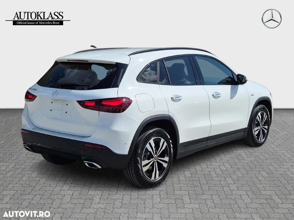 Mercedes-Benz GLA 250 e - 5