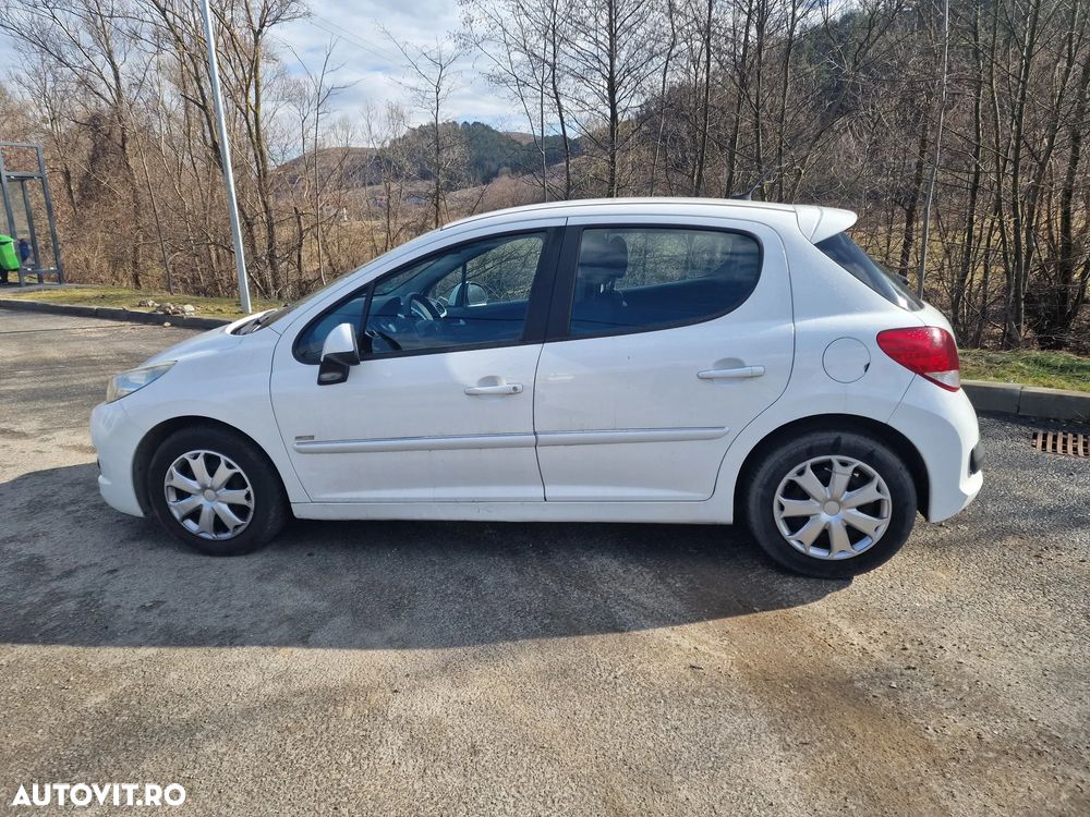 Peugeot 207 1.6 HDI FAP Active - 7