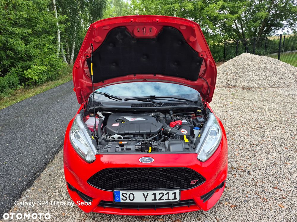 Ford Fiesta 1.6 EcoBoost mit Leder-Sport-Paket ST - 25