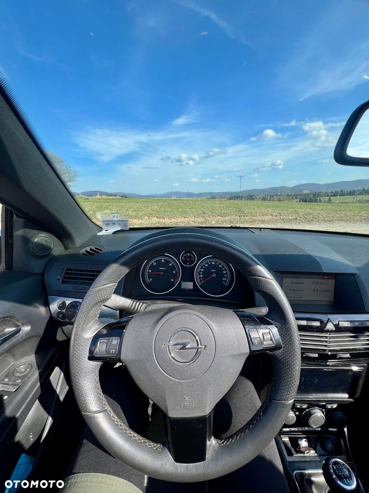 Opel Astra - 9