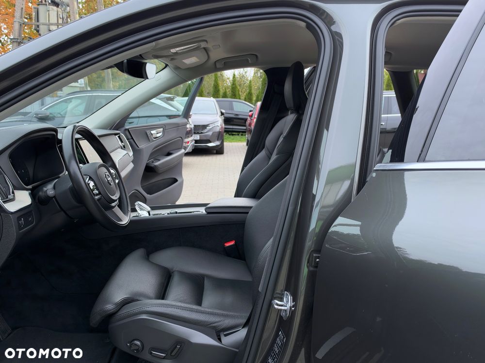 Volvo XC 60 B4 B Geartronic Inscription - 29