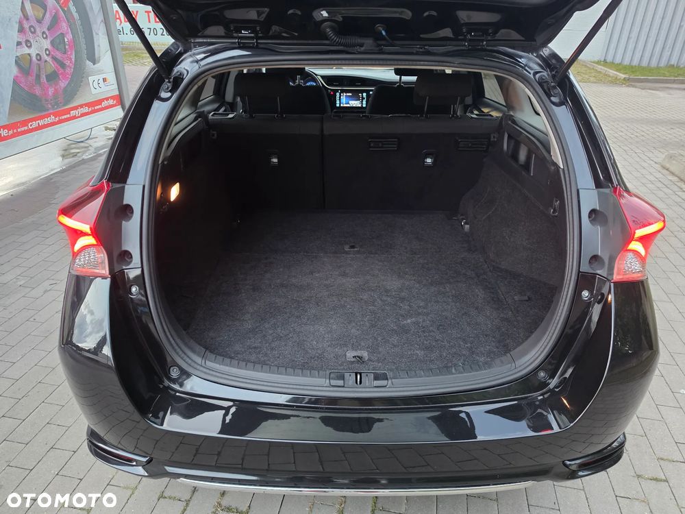 Toyota Auris - 27