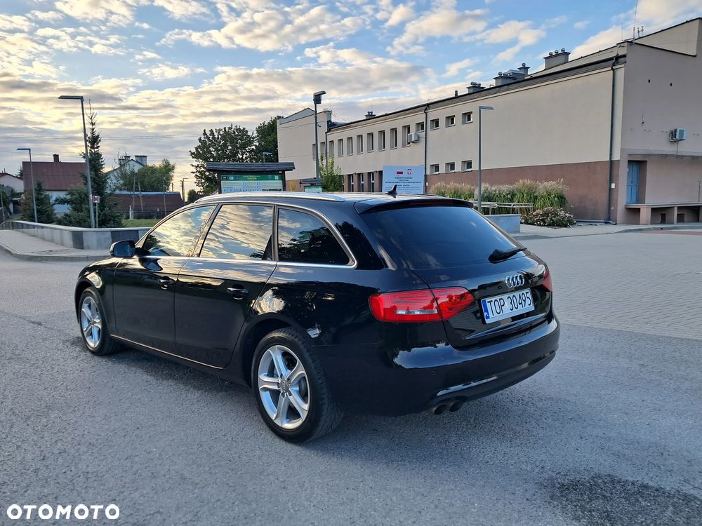 Audi A4 Avant 2.0 TDI DPF Ambiente - 4