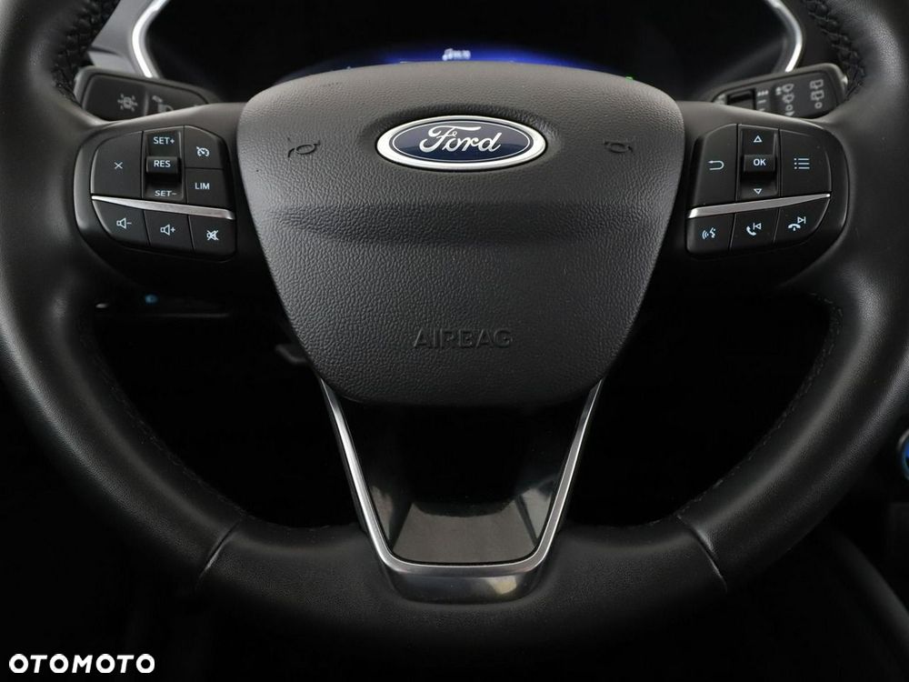 Ford Kuga 2.5 FHEV FWD Titanium eCVT - 22