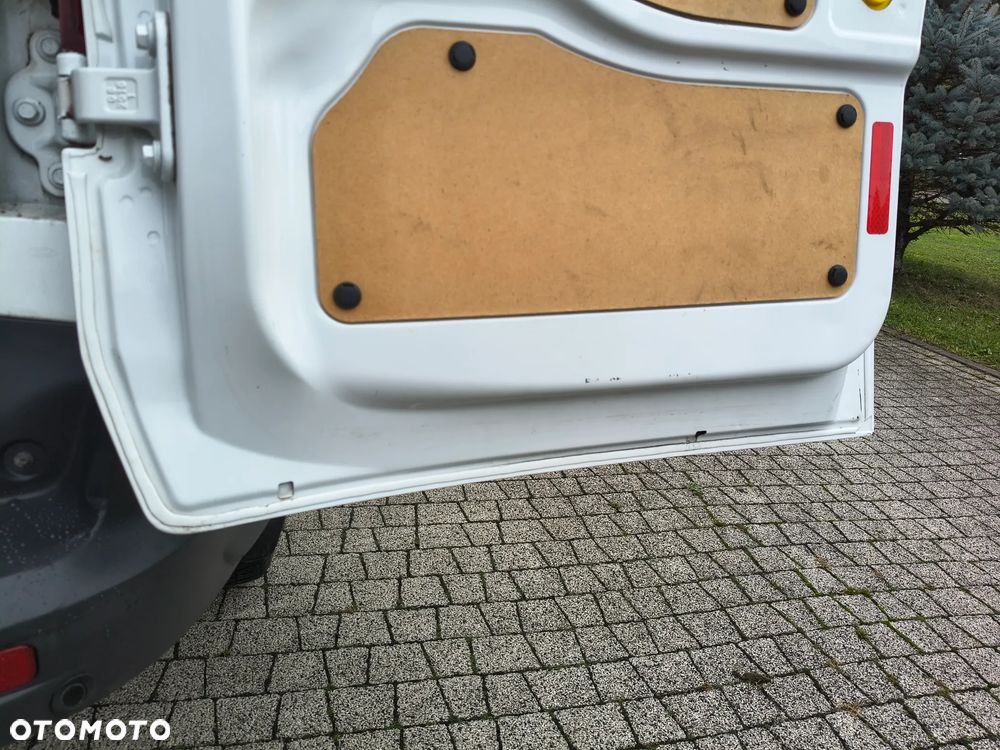 Ford TRANSIT CONNECT 1.5 TDCI (75KM) 5-BIEGÓW KLIMA STAN IDEALNY BEZWYPADKOWY 100% SERWIS KM NIE MA RDZY ! ! ! - 34