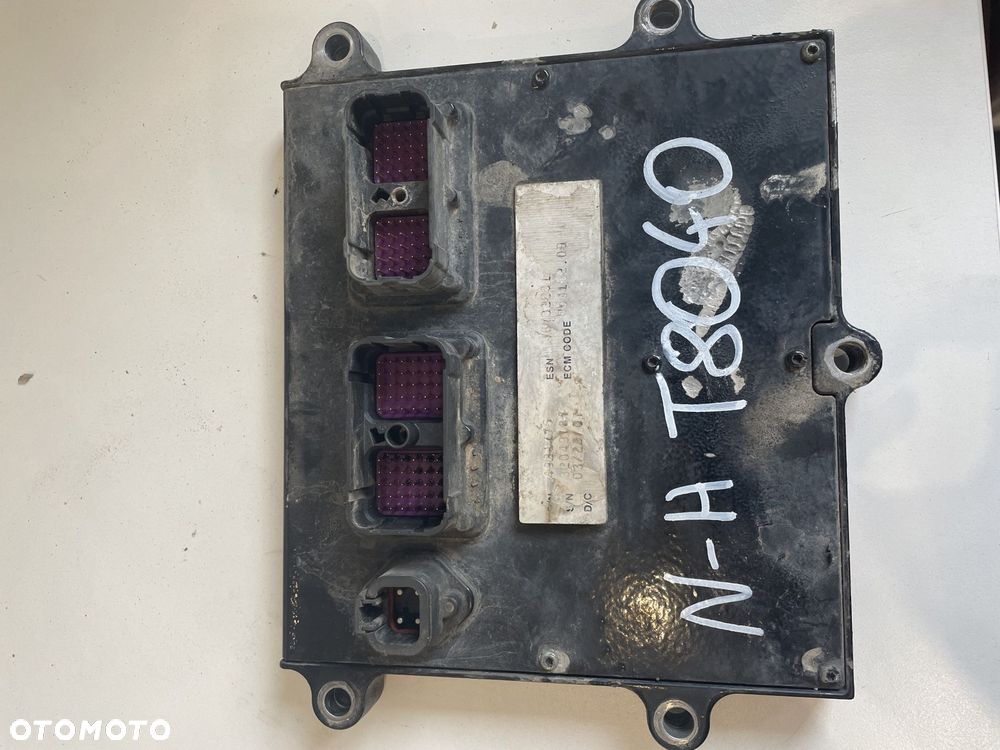 New Holland Cummins - sterownik silnika ECU komputer 4921776 - 1
