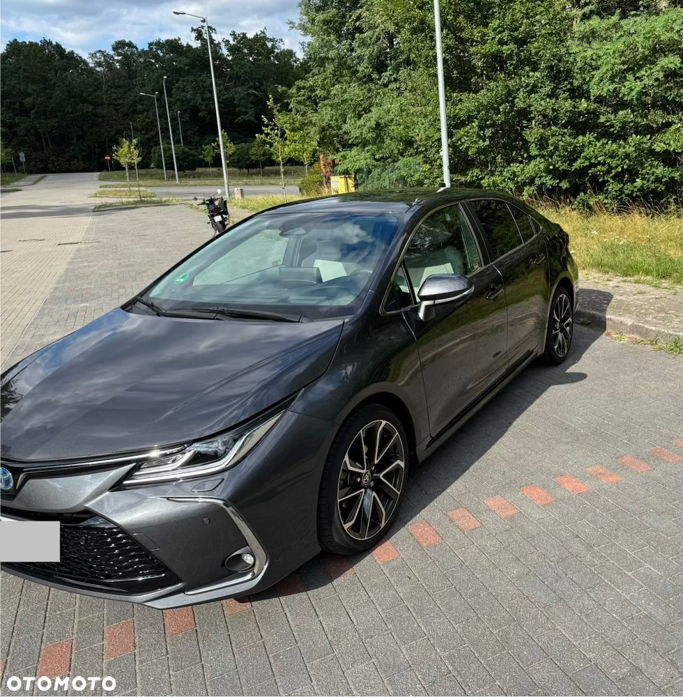 Toyota Corolla - 2