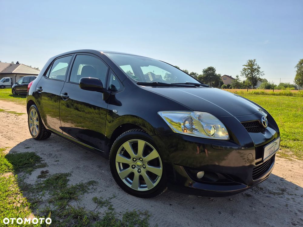Toyota Auris - 2