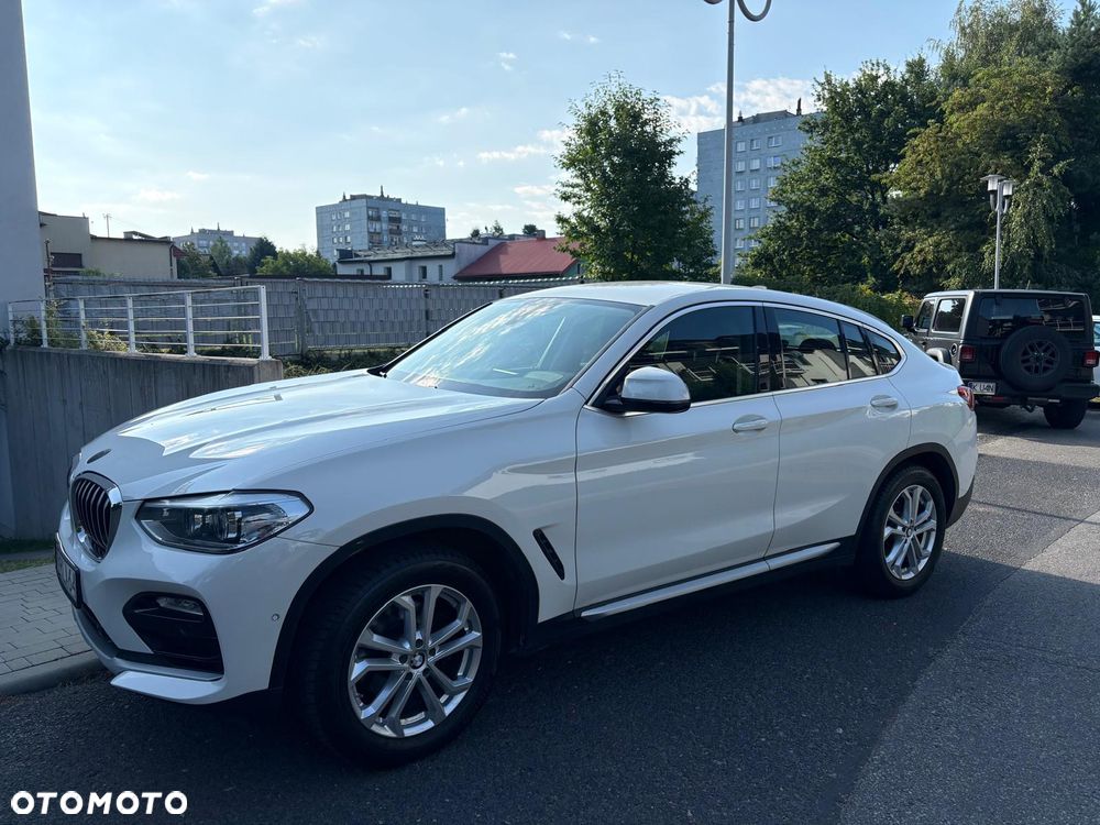 BMW X4 xDrive20d xLine - 4