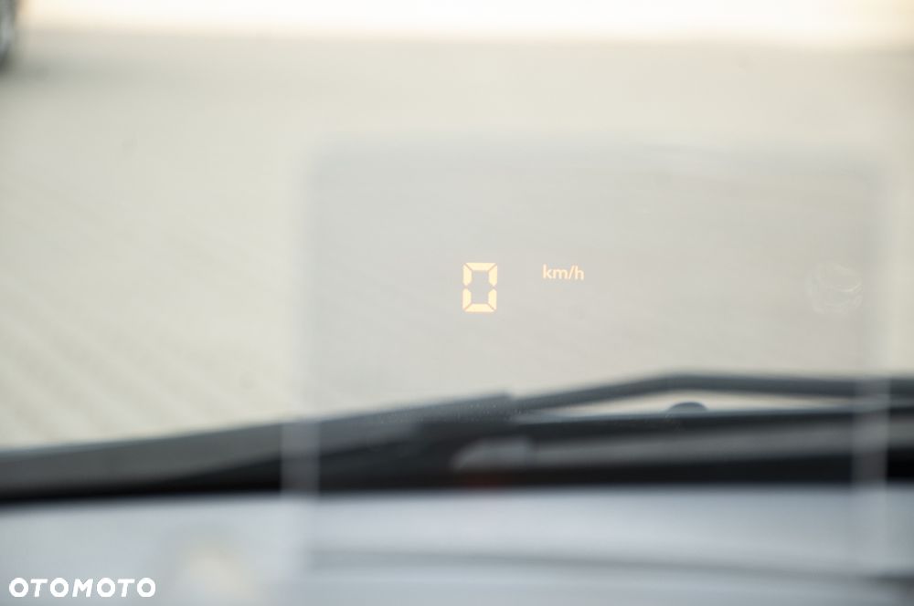 Peugeot 3008 HDi 160 Automatik Business-Line - 40